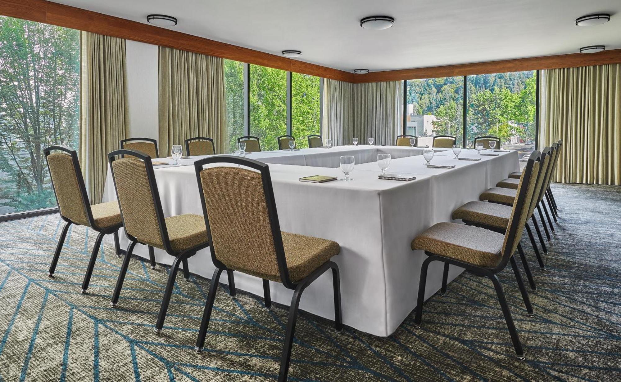 Graduate By Hilton 4* Eugene
