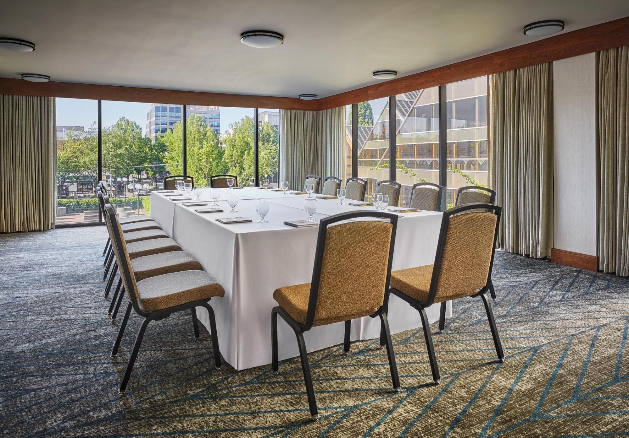 Hotel Graduate By Hilton 4*